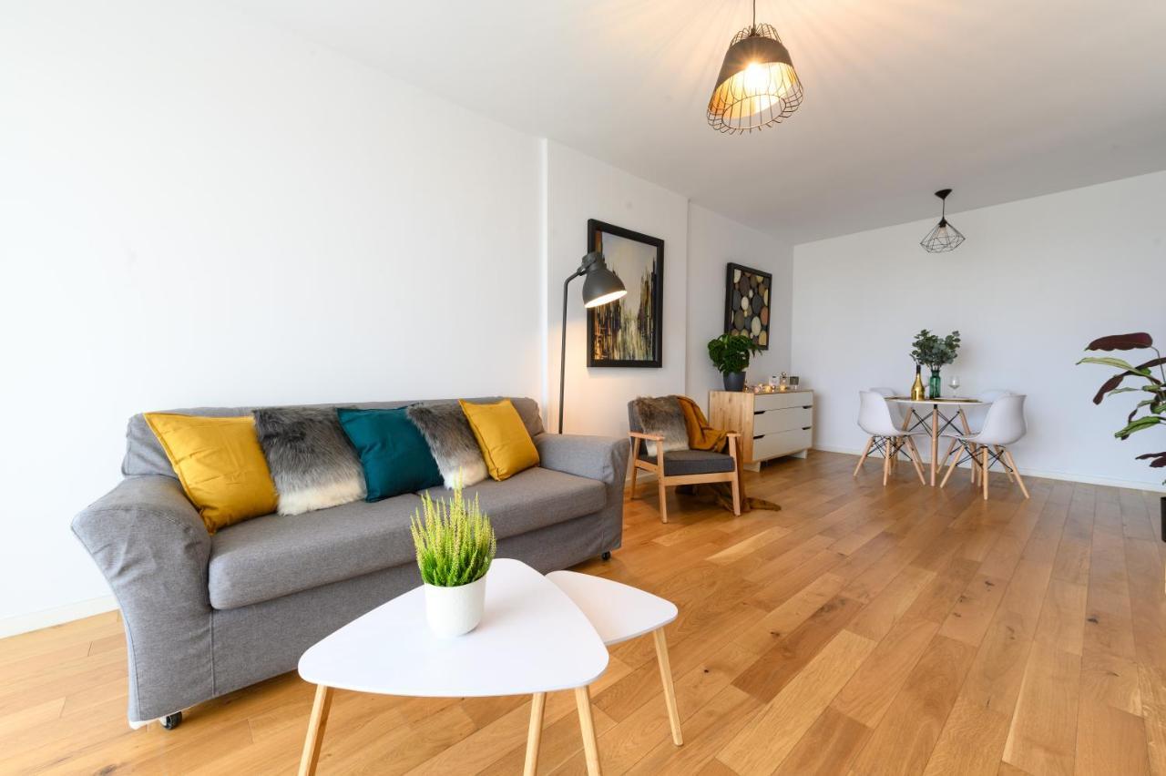 North Artistique - Aviatiei Apartment Bucureşti Ngoại thất bức ảnh