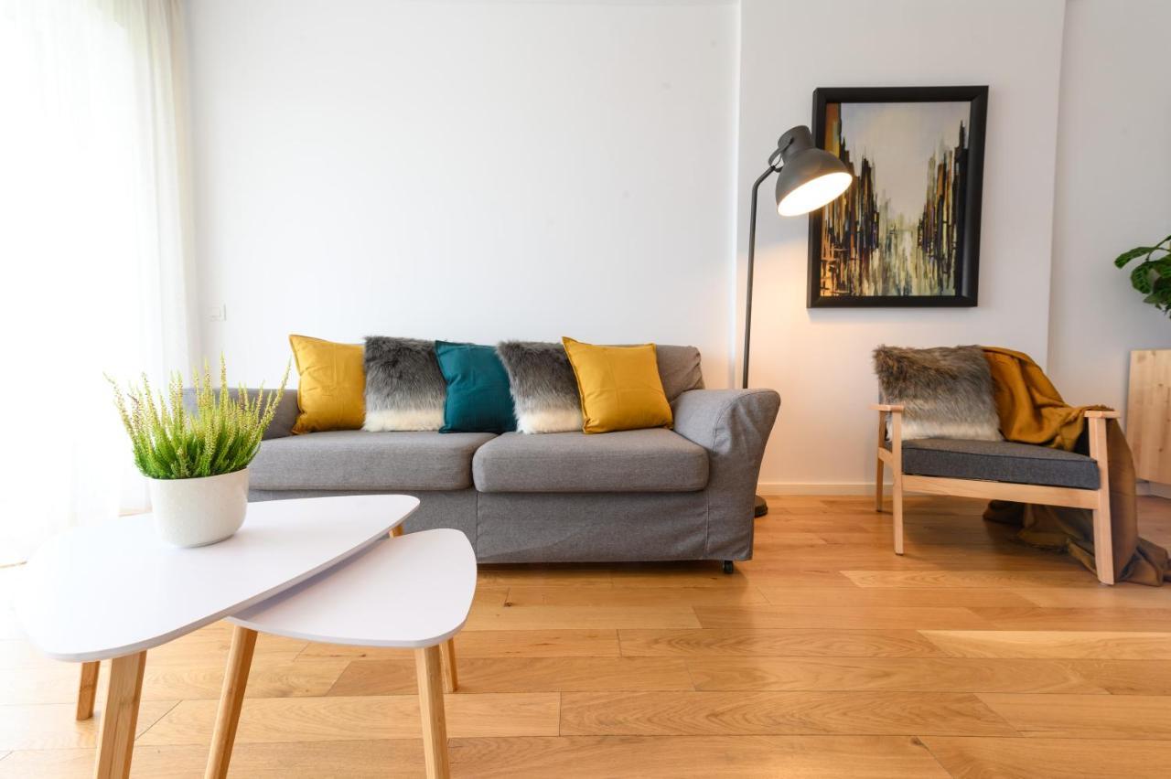 North Artistique - Aviatiei Apartment Bucureşti Ngoại thất bức ảnh