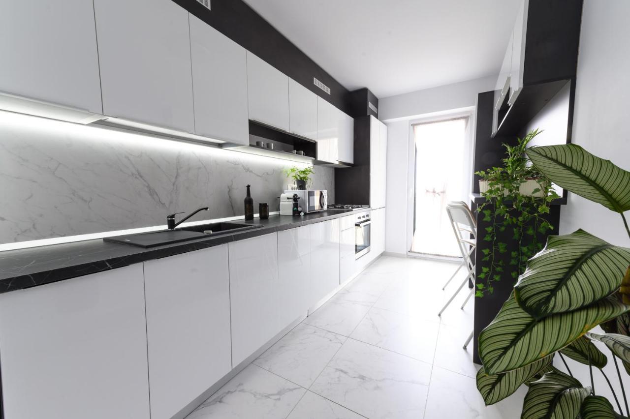 North Artistique - Aviatiei Apartment Bucureşti Ngoại thất bức ảnh