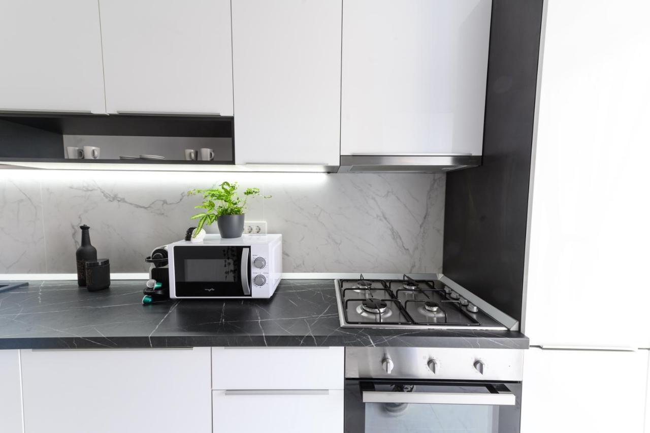North Artistique - Aviatiei Apartment Bucureşti Ngoại thất bức ảnh