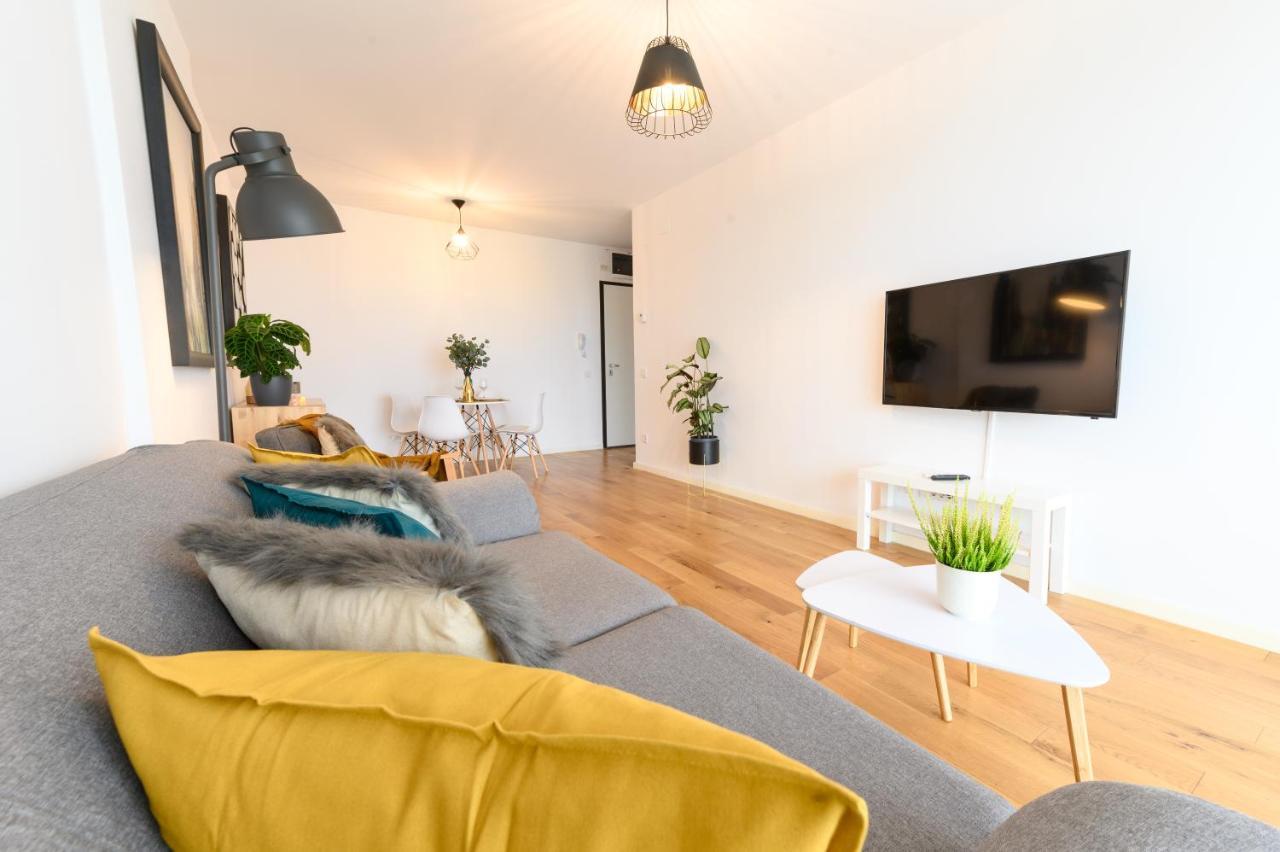 North Artistique - Aviatiei Apartment Bucureşti Ngoại thất bức ảnh