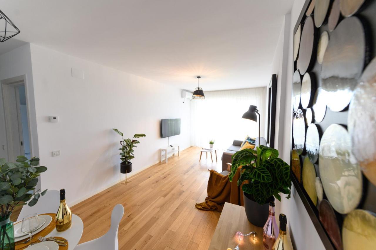 North Artistique - Aviatiei Apartment Bucureşti Ngoại thất bức ảnh